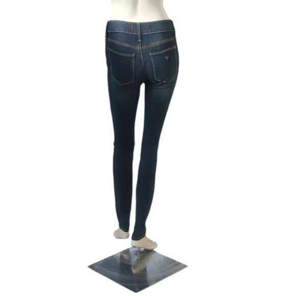5017.....Guess Skinny Jeans Size 24, 31" Inseam 7" Rise - Picture 5 of 5